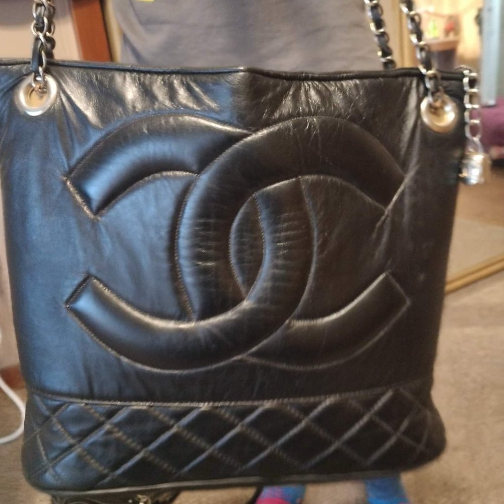 RARE VINTAGE CHANEL BAG 1970'S AUTHENTIC